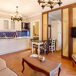 Petite Boutique 4* Кешме