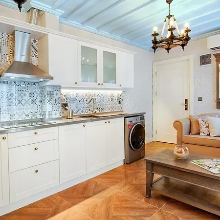 Hotel Petite Boutique 4*