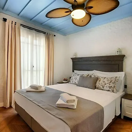 Petite Boutique 4* Çeşme